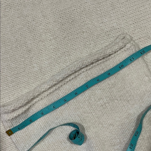 Zara Oversized Bell sleeved  sweater - Picture 10 of 11